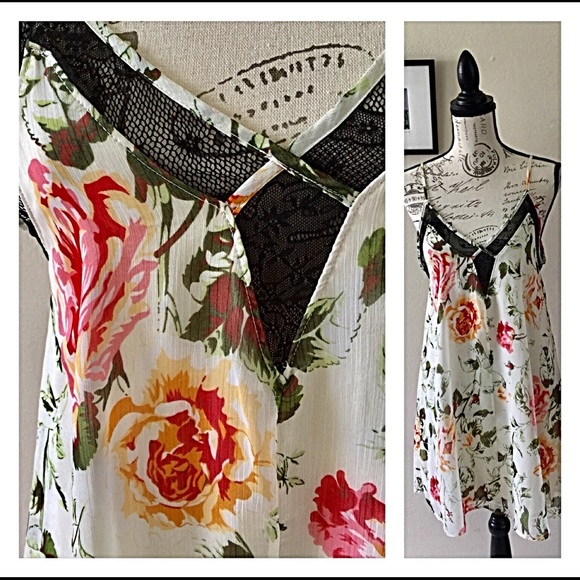 4SI3NNA Dresses & Skirts - Beautiful Nordstrom Slip Dress Small Feminine 💕